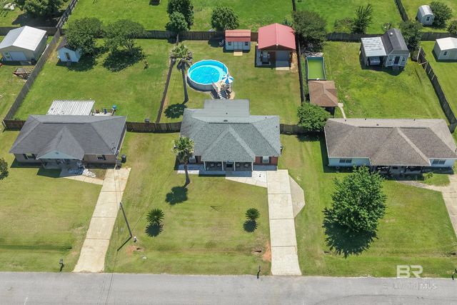 23570 Fall Brook Drive, Robertsdale, AL 36567