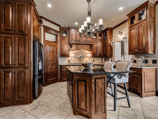 9525 SW 35th Terrace, Oklahoma City, OK 73179
