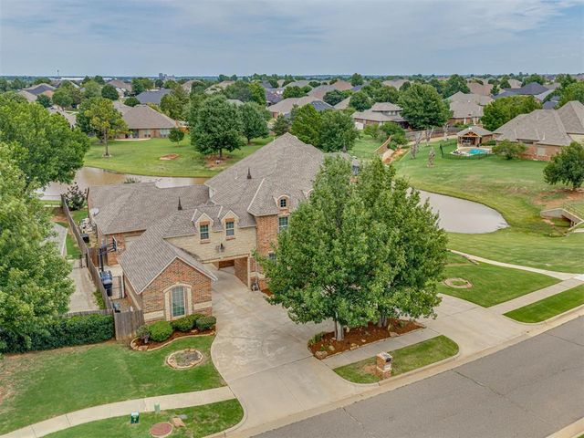 9525 SW 35th Terrace, Oklahoma City, OK 73179