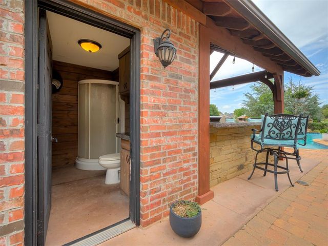 9525 SW 35th Terrace, Oklahoma City, OK 73179