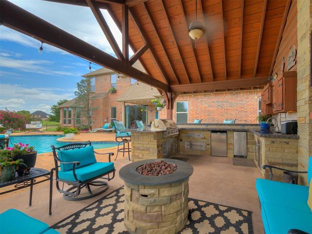 9525 SW 35th Terrace, Oklahoma City, OK 73179