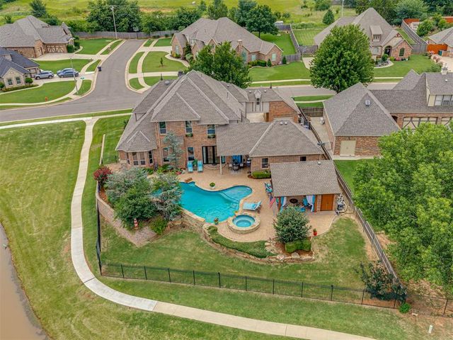 9525 SW 35th Terrace, Oklahoma City, OK 73179