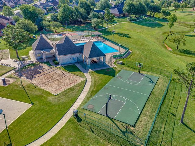 9525 SW 35th Terrace, Oklahoma City, OK 73179