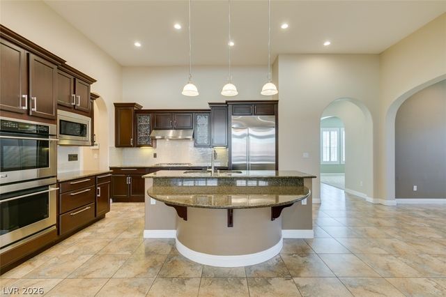 562 Via Alhambra Court, Las Vegas, NV 89123