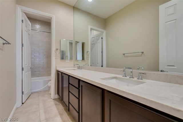 562 Via Alhambra Court, Las Vegas, NV 89123