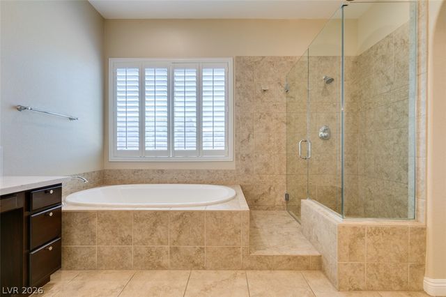 562 Via Alhambra Court, Las Vegas, NV 89123