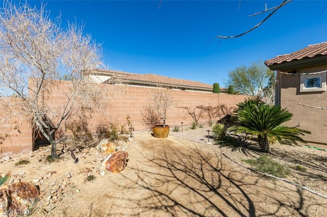 562 Via Alhambra Court, Las Vegas, NV 89123