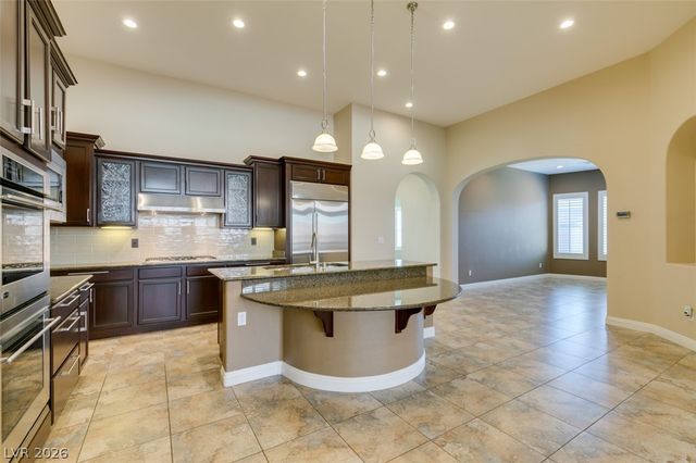 562 Via Alhambra Court, Las Vegas, NV 89123