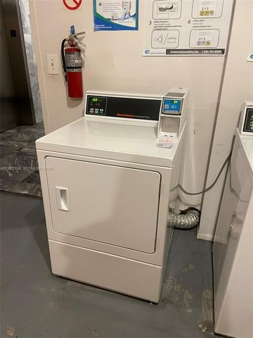 12500 NE 15th Ave 512, North Miami, FL 33161