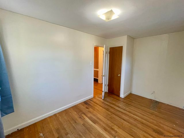 2004 E 22ND ST, Cheyenne, WY 82001