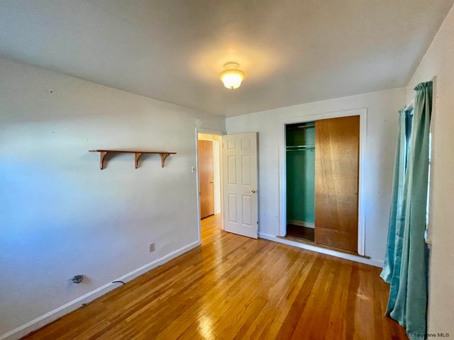 2004 E 22ND ST, Cheyenne, WY 82001