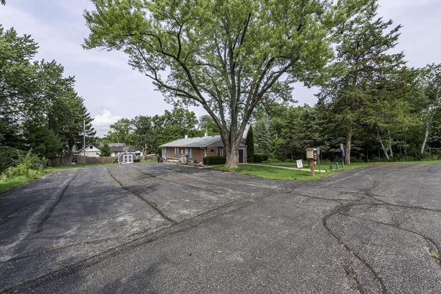 12123 222nd AVENUE, Bristol, WI 53104