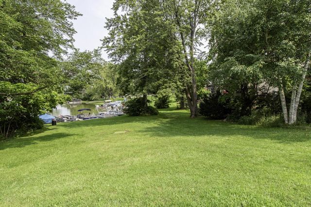 12123 222nd AVENUE, Bristol, WI 53104