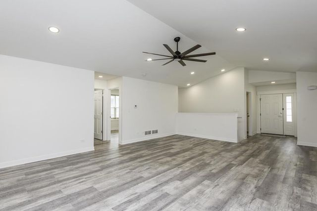 12123 222nd AVENUE, Bristol, WI 53104