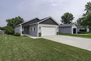 12123 222nd AVENUE, Bristol, WI 53104