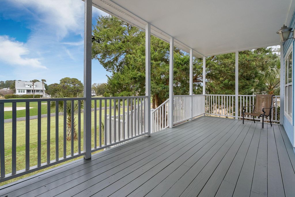 Image 12 of property listing at 3055 Maritime Forest Drive, Johns Island, SC 29455
