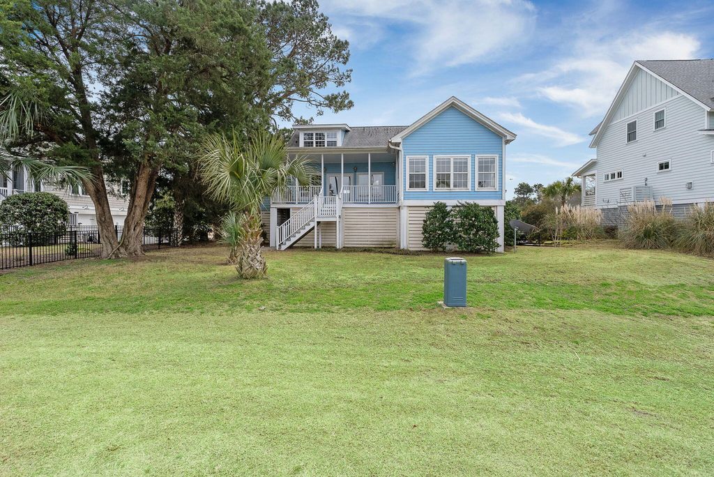 Image 42 of property listing at 3055 Maritime Forest Drive, Johns Island, SC 29455