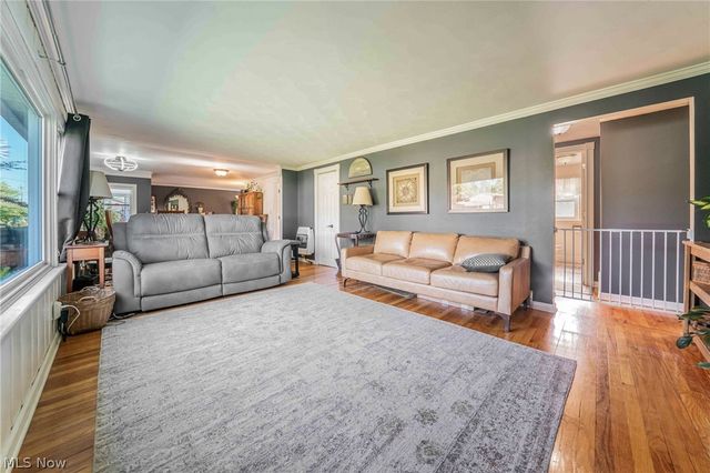 543 N Lake Street, Madison, OH 44057