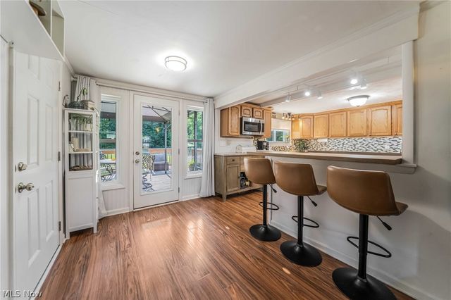 543 N Lake Street, Madison, OH 44057