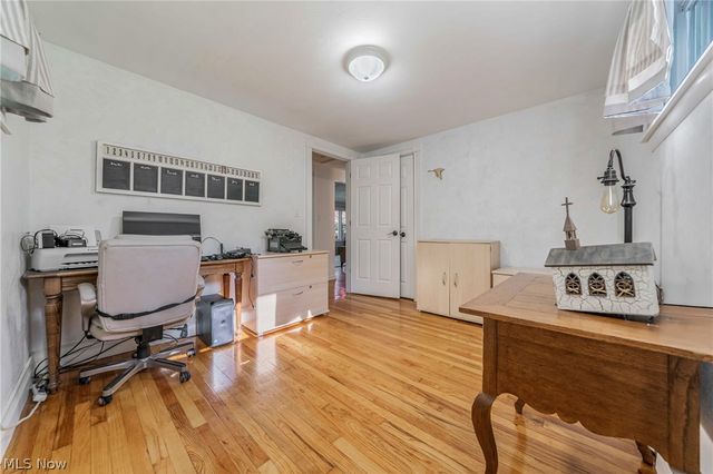 543 N Lake Street, Madison, OH 44057