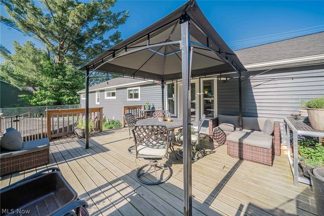 543 N Lake Street, Madison, OH 44057