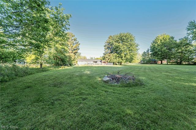 543 N Lake Street, Madison, OH 44057