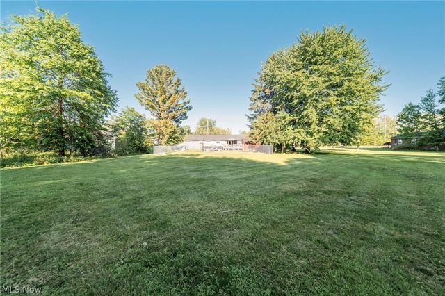 543 N Lake Street, Madison, OH 44057