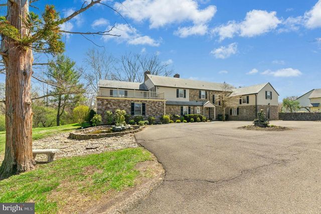 1194 STREET RD, New Hope, PA 18938