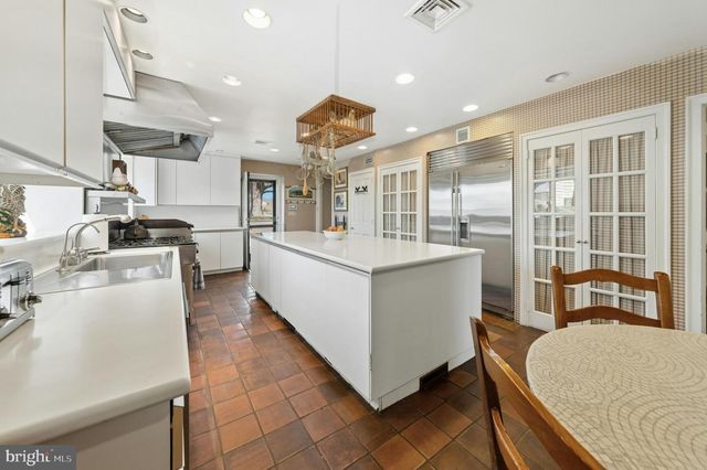 1194 STREET RD, New Hope, PA 18938