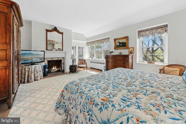 1194 STREET RD, New Hope, PA 18938