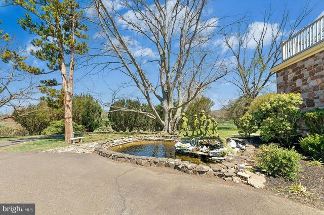 1194 STREET RD, New Hope, PA 18938