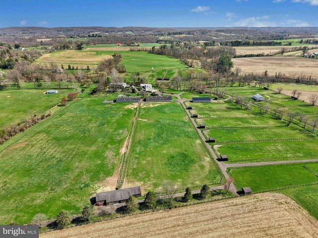 1194 STREET RD, New Hope, PA 18938