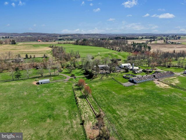 1194 STREET RD, New Hope, PA 18938