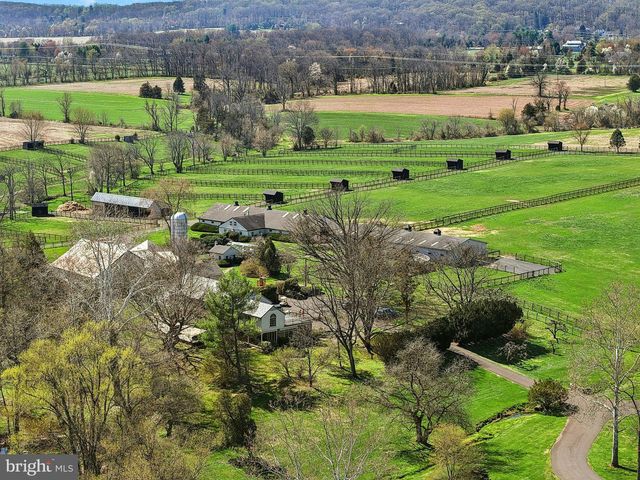 1194 STREET RD, New Hope, PA 18938