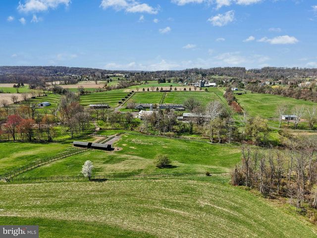 1194 STREET RD, New Hope, PA 18938