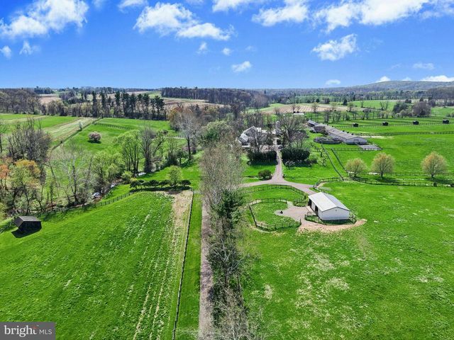 1194 STREET RD, New Hope, PA 18938