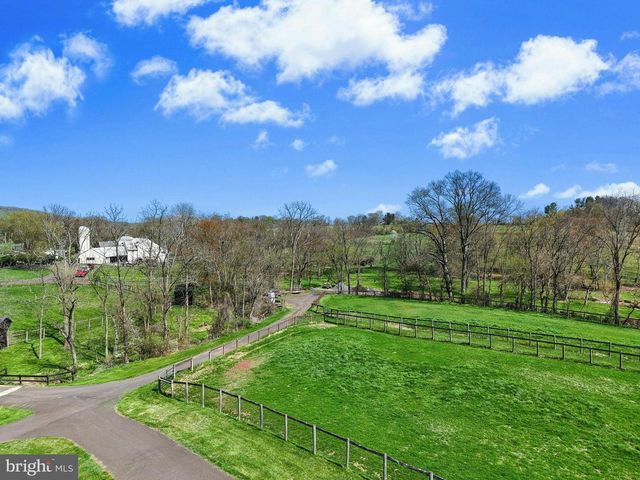 1194 STREET RD, New Hope, PA 18938