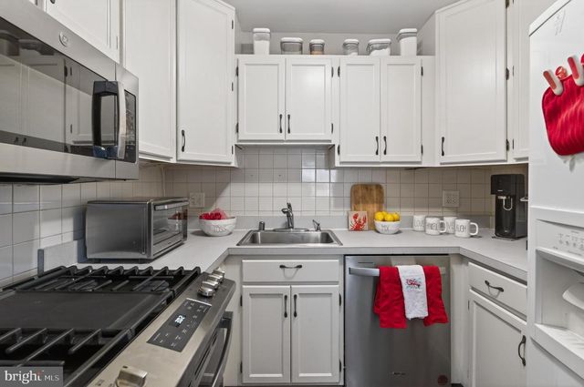 462 WORTHINGTON RD, Millersville, MD 21108