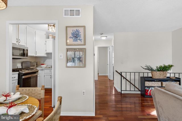 462 WORTHINGTON RD, Millersville, MD 21108