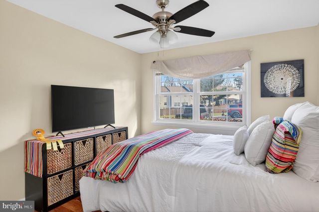 462 WORTHINGTON RD, Millersville, MD 21108