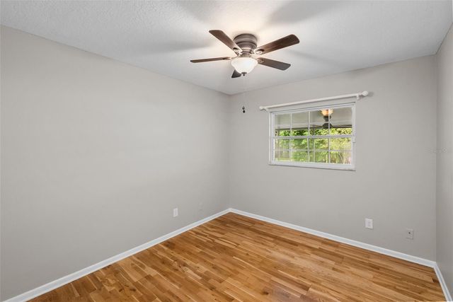 7002 APPLEWOOD COURT, Tampa, FL 33615