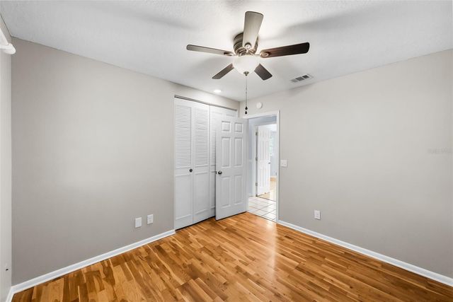7002 APPLEWOOD COURT, Tampa, FL 33615