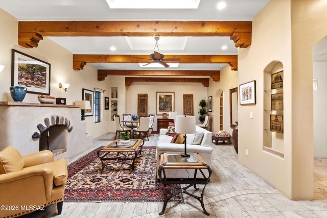 1125 E Seneca Street, Tucson, AZ 85719
