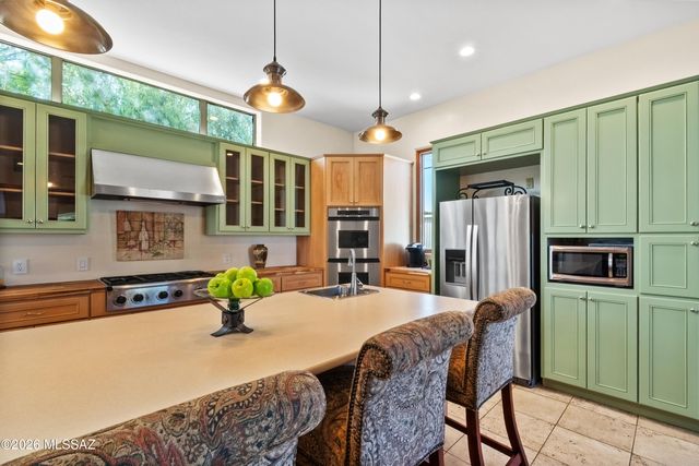 1125 E Seneca Street, Tucson, AZ 85719