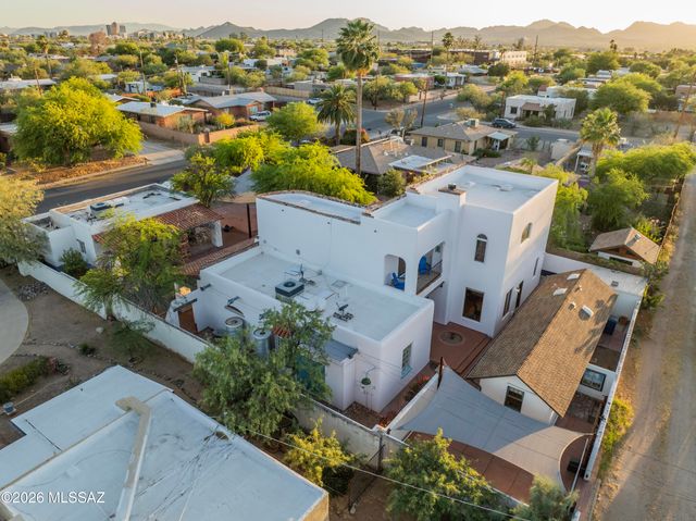 1125 E Seneca Street, Tucson, AZ 85719