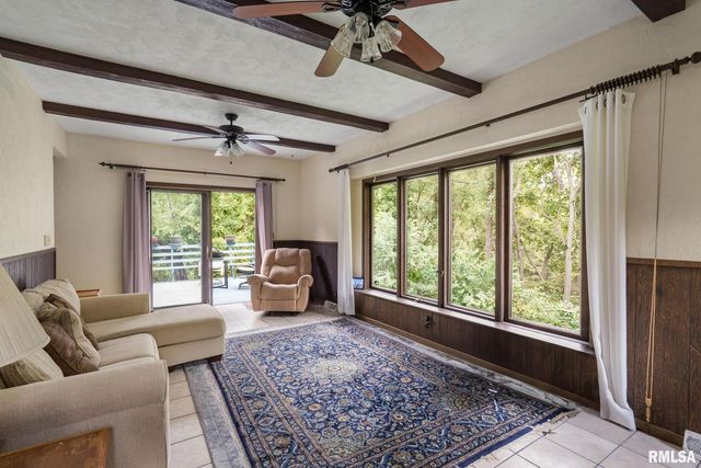 4622 30TH Avenue Court, Rock Island, IL 61201