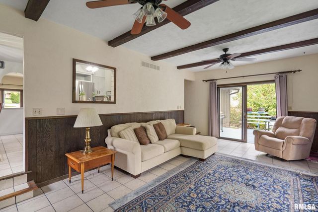 4622 30TH Avenue Court, Rock Island, IL 61201