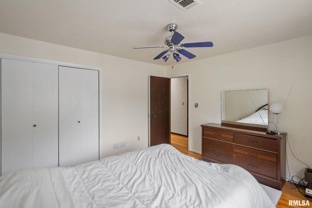 4622 30TH Avenue Court, Rock Island, IL 61201