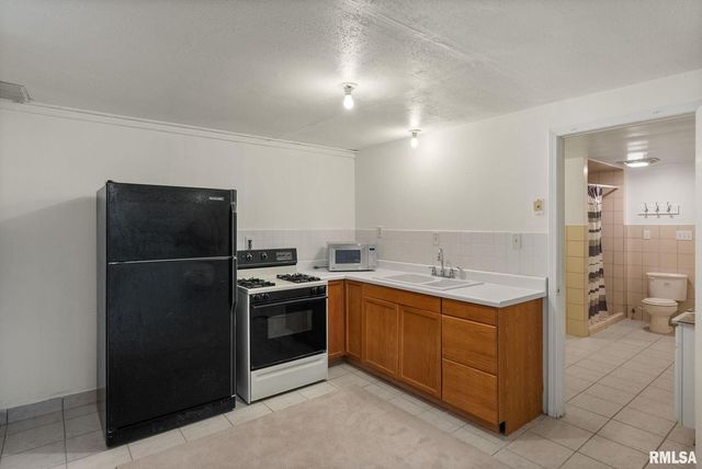 4622 30TH Avenue Court, Rock Island, IL 61201