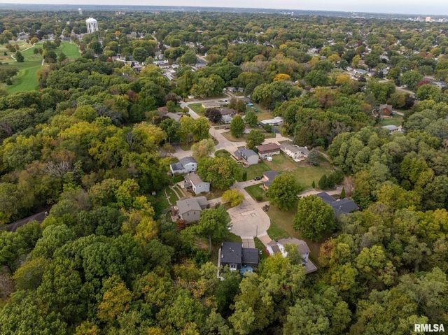 4622 30TH Avenue Court, Rock Island, IL 61201